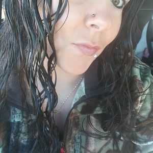 Meet your Posher, Krystle